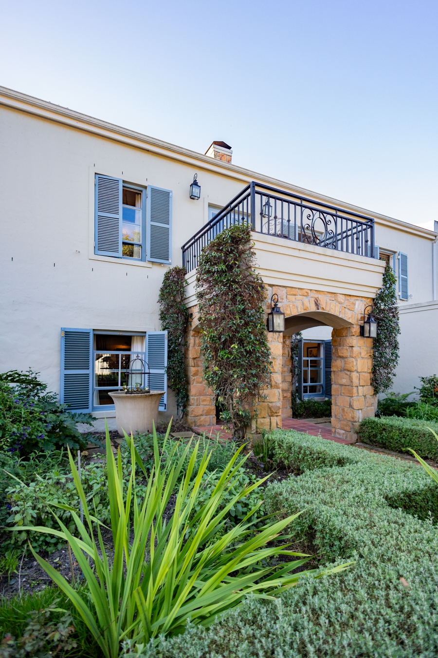 5 Bedroom Property for Sale in Durbanville Western Cape